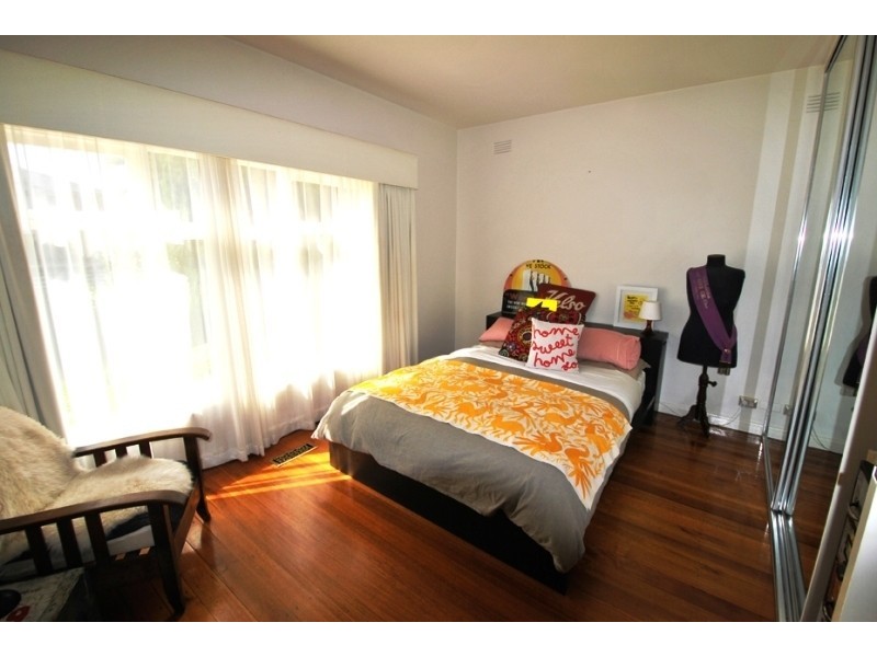 1/2-4 Mc Arthur St, Bentleigh VIC 3204