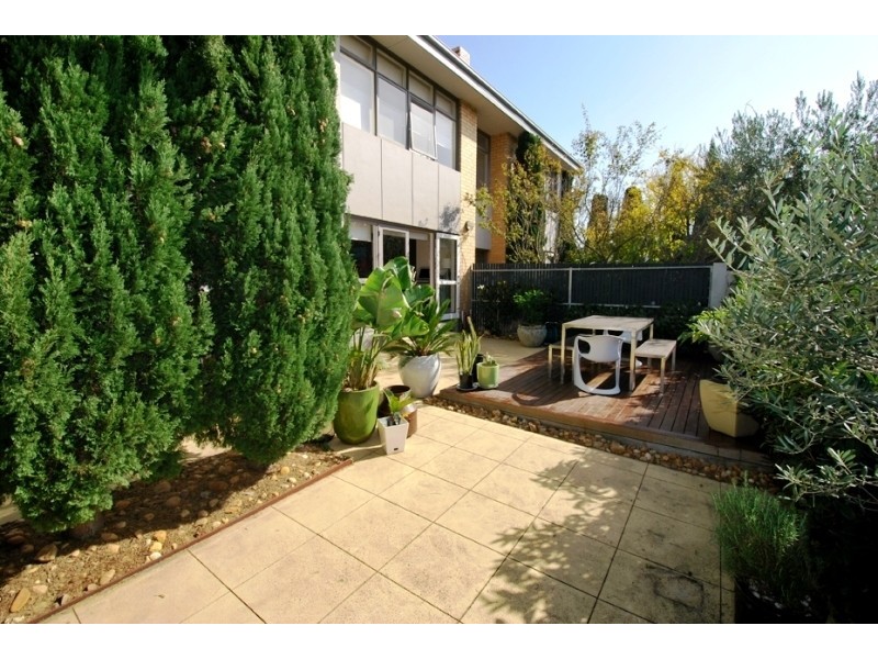 1/2-4 Mc Arthur St, Bentleigh VIC 3204