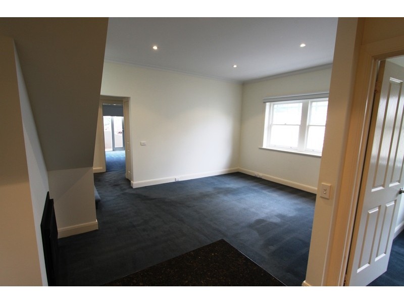 3/81 Mitford Street, Elwood VIC 3184