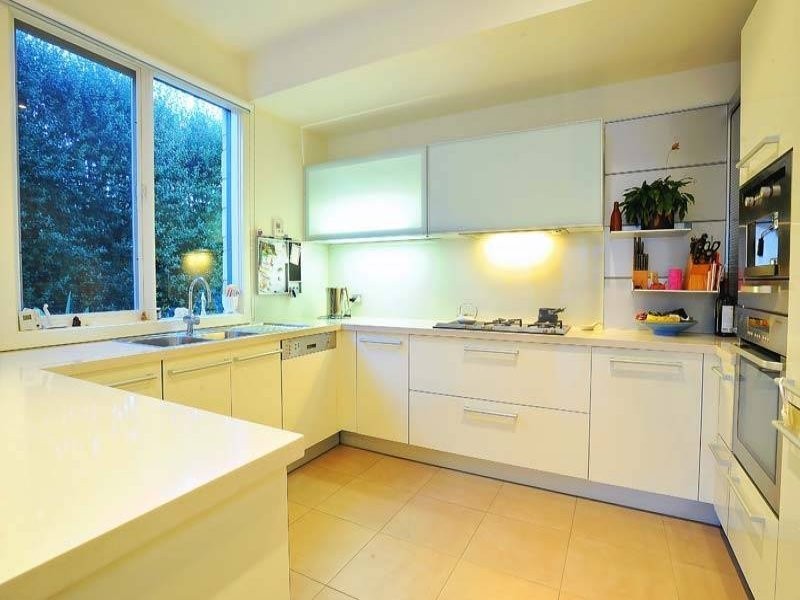 104 Glencairn Ave, Brighton East VIC 3187