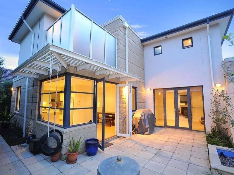 104 Glencairn Ave, Brighton East VIC 3187