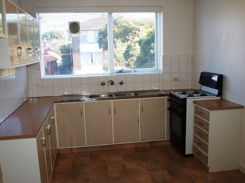 4/44 Westbury Street, St Kilda East VIC 3183