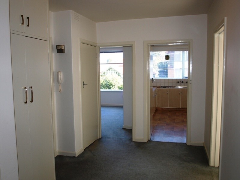 4/44 Westbury Street, St Kilda East VIC 3183