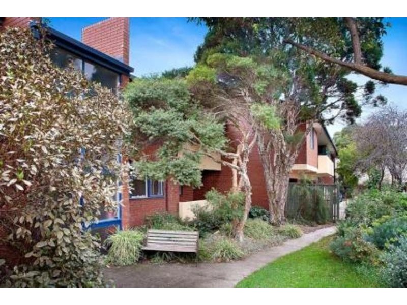 6/10 Redan Street, St Kilda VIC 3182