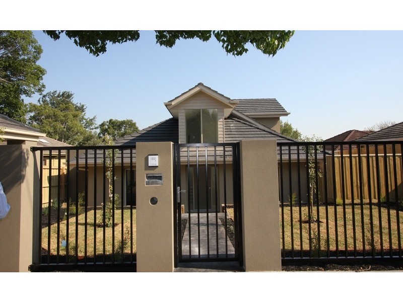 2/17 Tulip Grove, Cheltenham VIC 3192