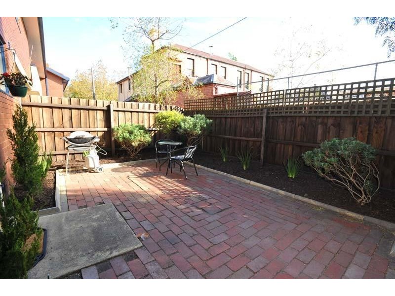 3/10 Redan Street, St Kilda VIC 3182