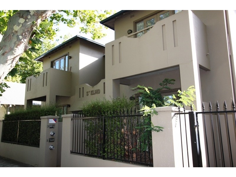 81 Mitford Street, Elwood VIC 3184