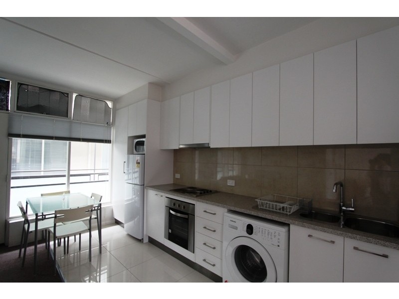 204/363 Beaconsfield Parade, St Kilda West VIC 3182