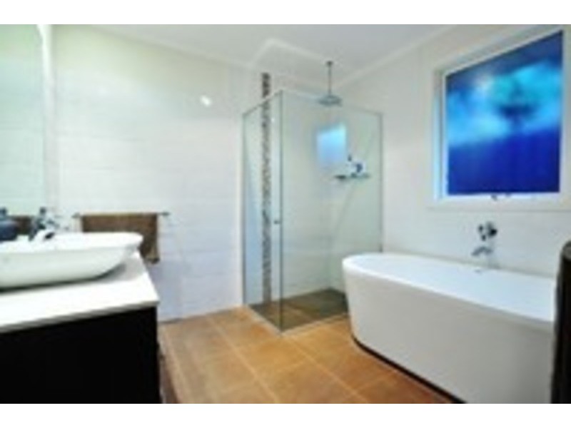 38 Paul St, Cheltenham VIC 3192