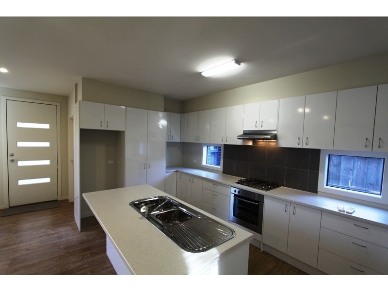 2/1 Cooma Street, Moorabbin VIC 3189