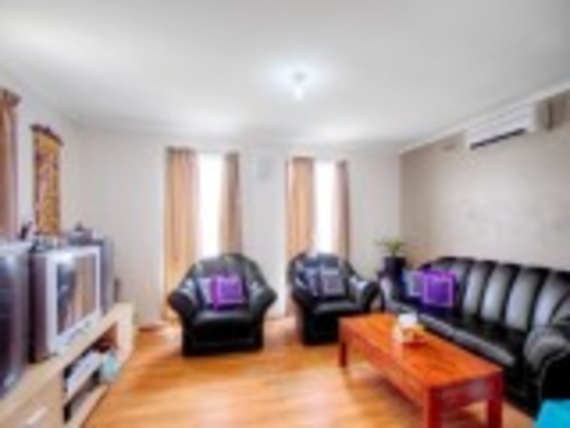 2/159  Cleeland Road, Dandenong VIC 3175