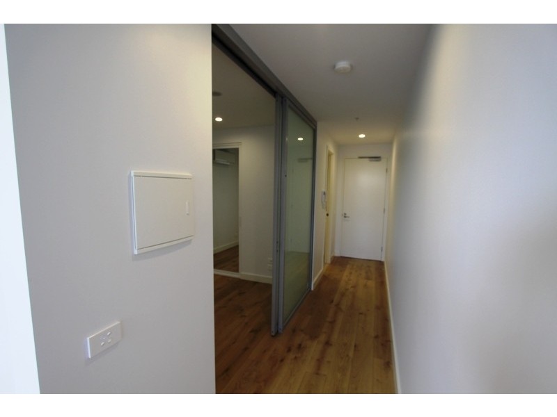 114/427 Hampton Street, Hampton VIC 3188