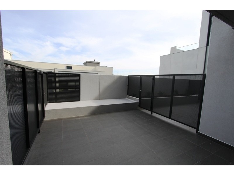 114/427 Hampton Street, Hampton VIC 3188