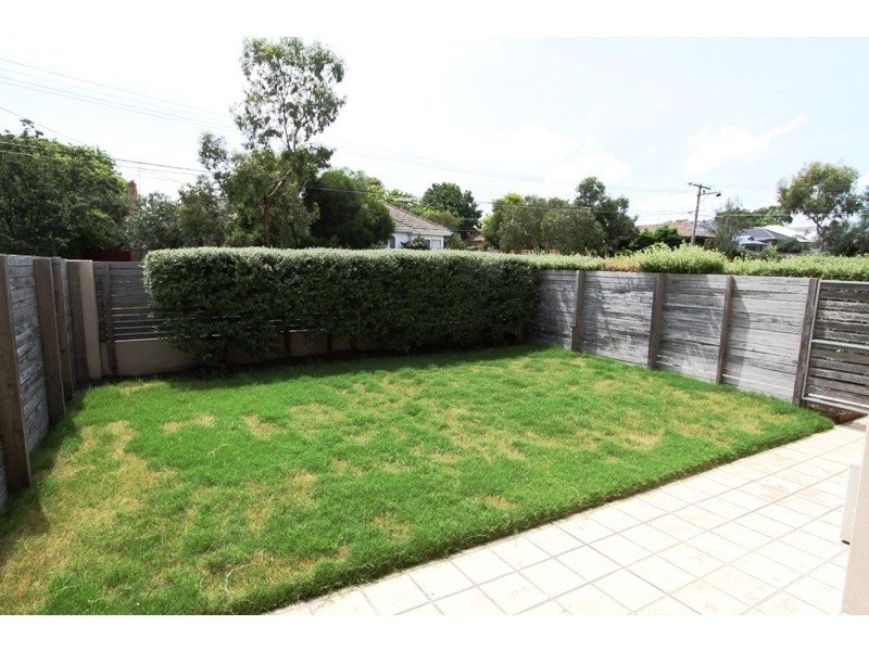 1/32 Lawson Parade, Highett VIC 3190