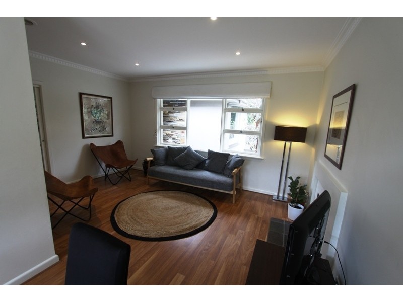 38 Paul Street, Cheltenham VIC 3192