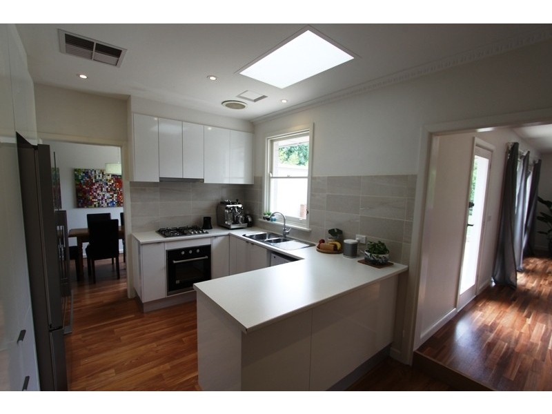 38 Paul Street, Cheltenham VIC 3192