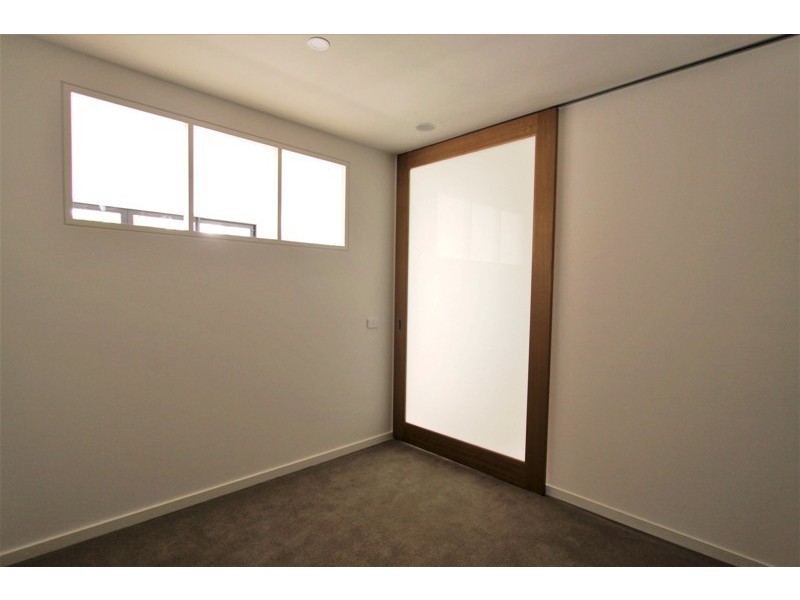 G03/1298 Glen Huntly Road, Carnegie VIC 3163