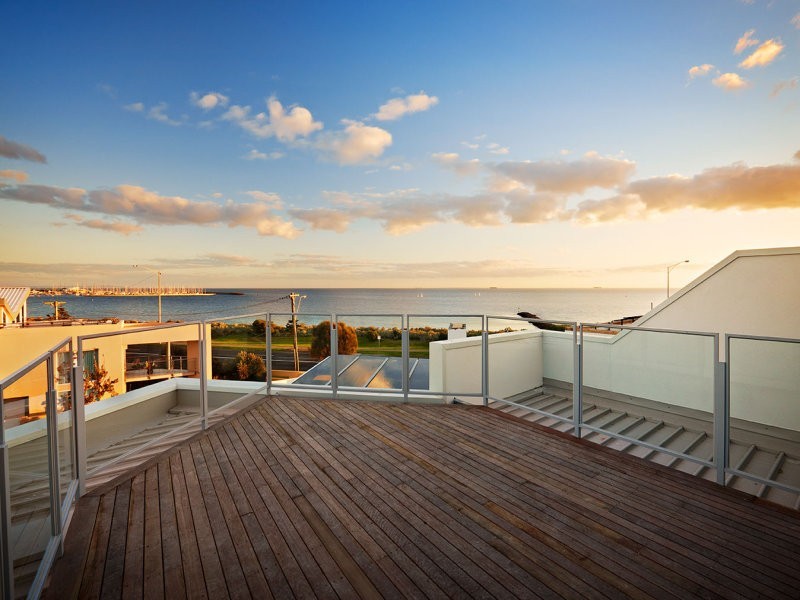 108 Orlando Street, Hampton VIC 3188