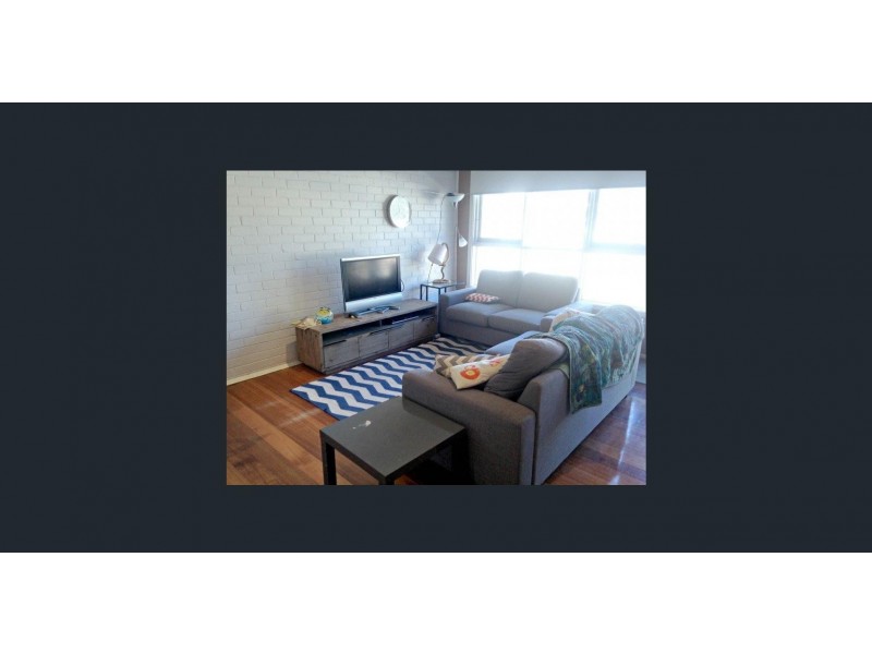 2/11 Mac Street, Parkdale VIC 3195