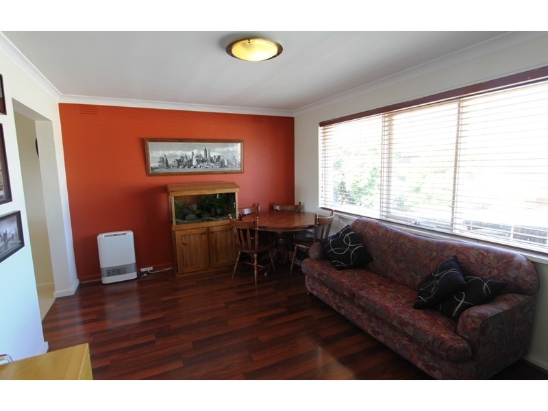 8/12 Bartlett Street, Hampton East VIC 3188