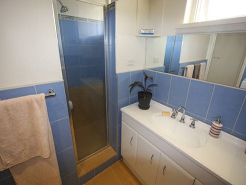 8/12 Bartlett Street, Hampton East VIC 3188