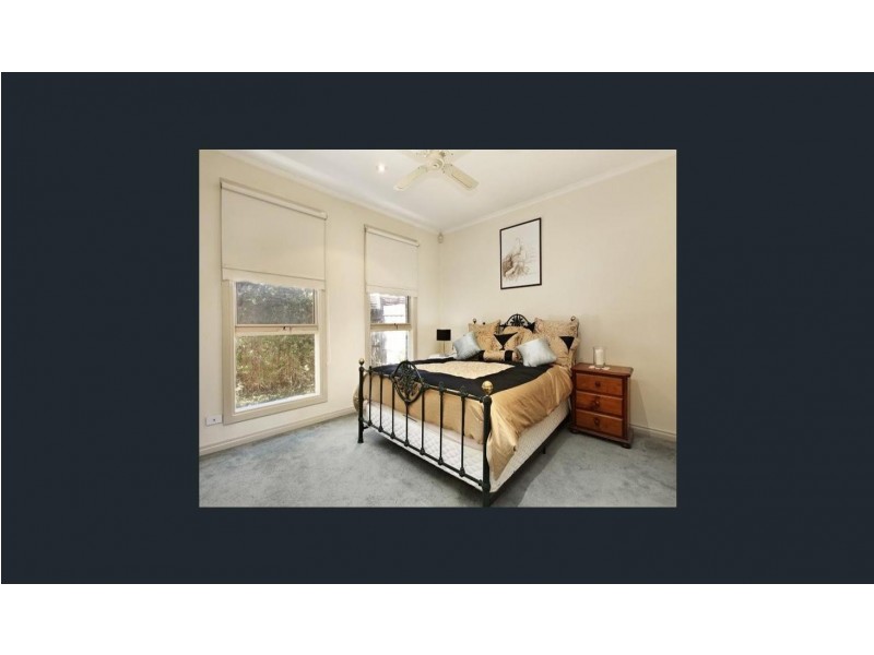 8 Ozone Street, Hampton VIC 3188