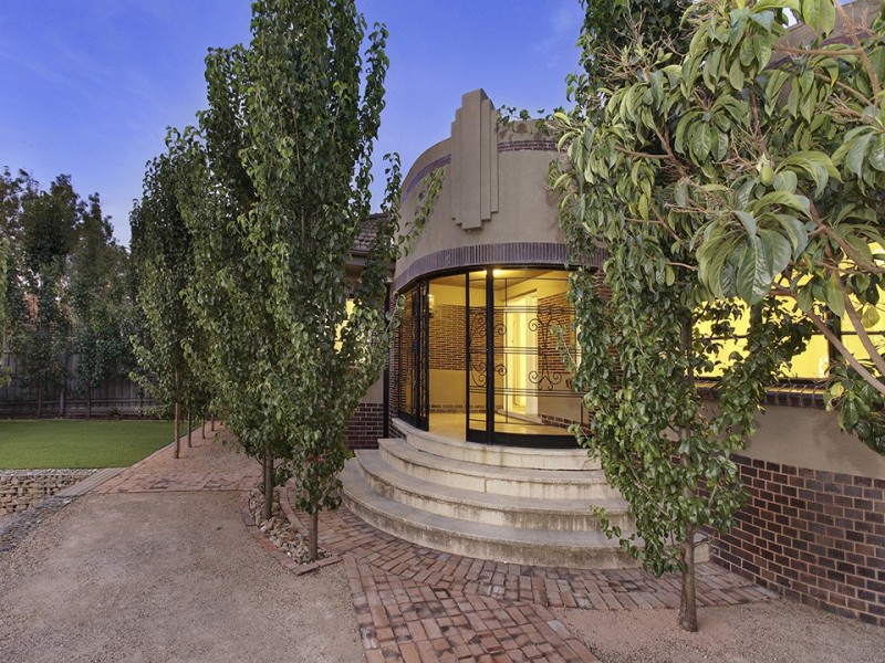 666 Hampton Street, Brighton VIC 3186