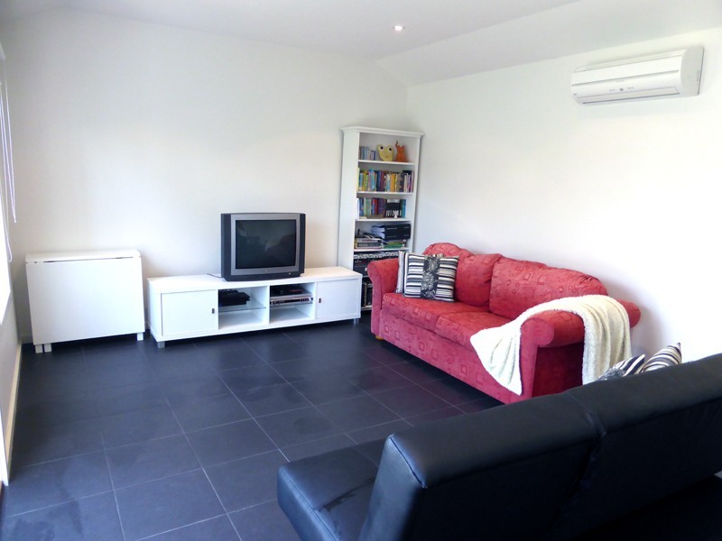 47 Kingston Street, Hampton VIC 3188