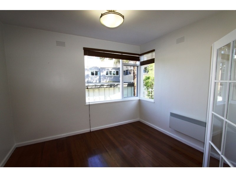 4/29 Chapel Street, St Kilda VIC 3182