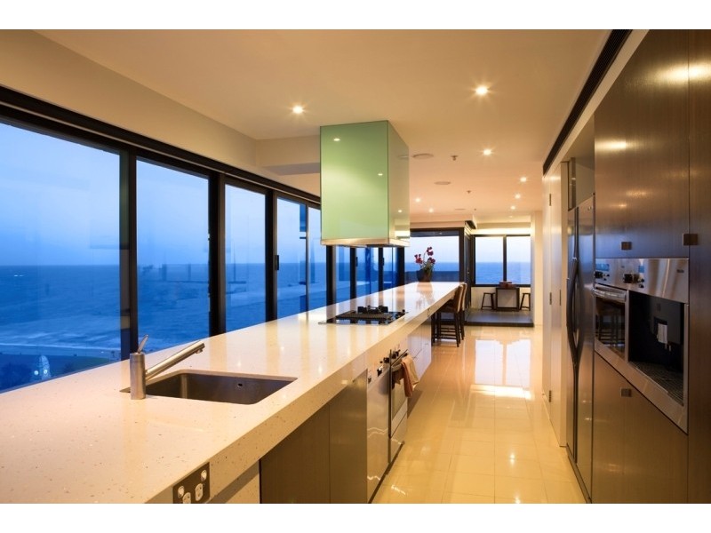 142/8 The Esplanade, St Kilda VIC 3182