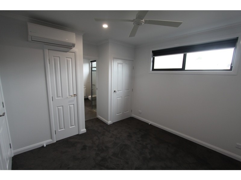 2/559 Hampton Street, Hampton VIC 3188