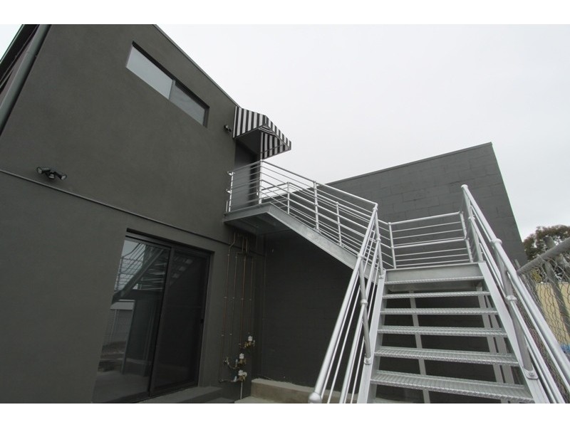 2/559 Hampton Street, Hampton VIC 3188