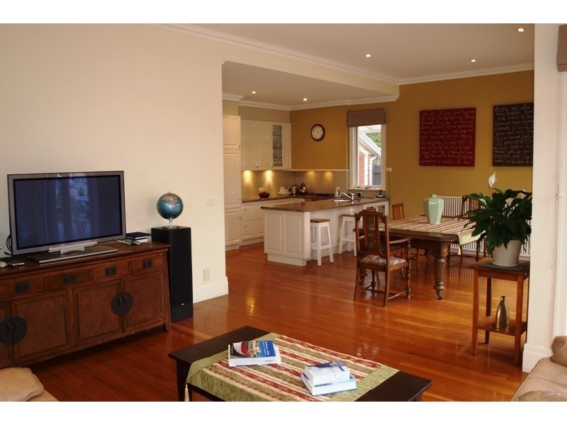 5 Thomas Street, Hampton VIC 3188