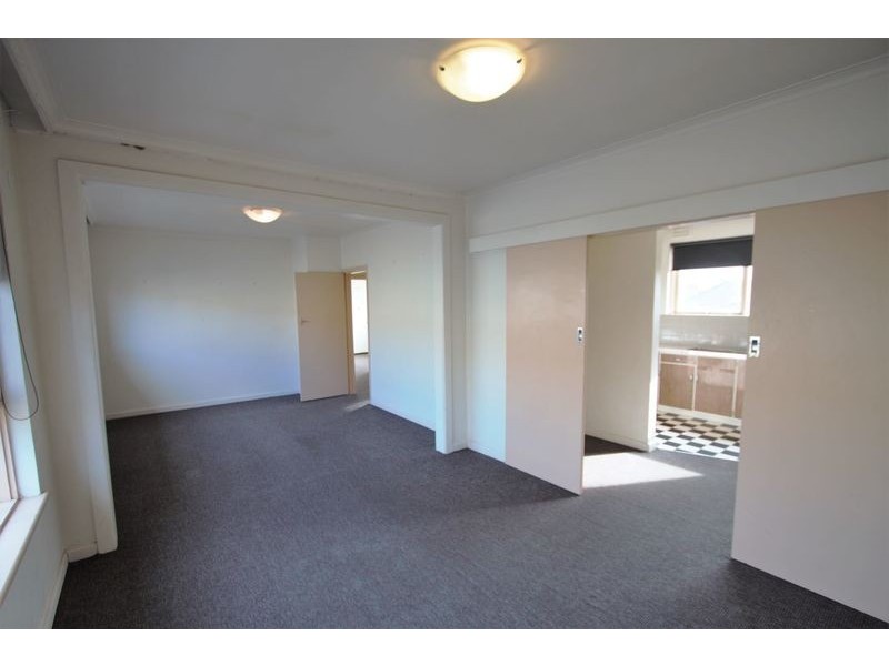 11/148 Glen Huntly Road, Elwood VIC 3184