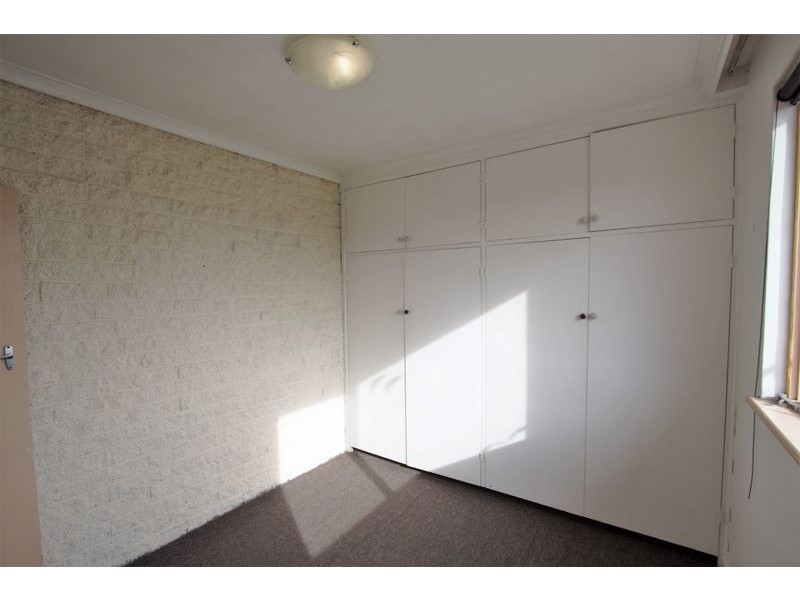 11/148 Glen Huntly Road, Elwood VIC 3184