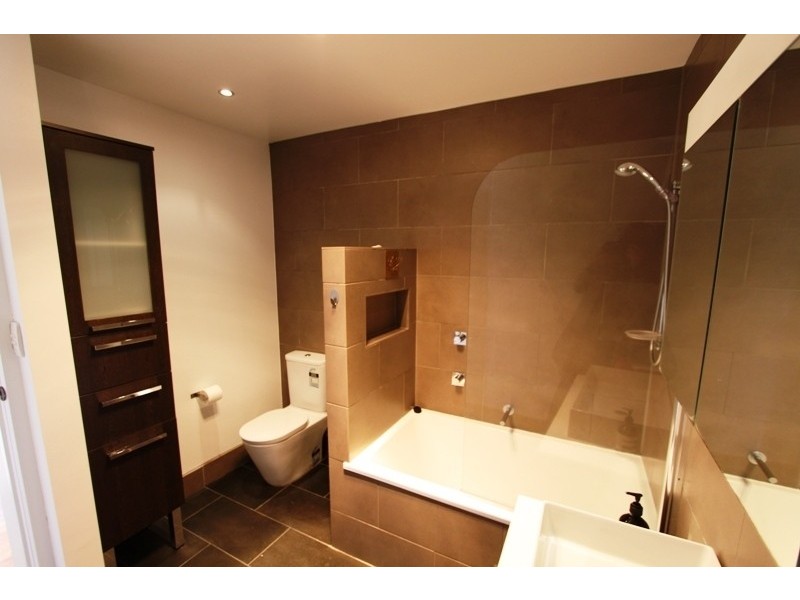 5/312 Hampton Street, Hampton VIC 3188