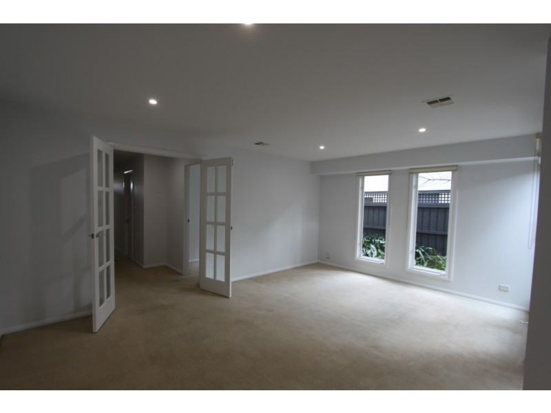 47 Charles St, Brighton East VIC 3187