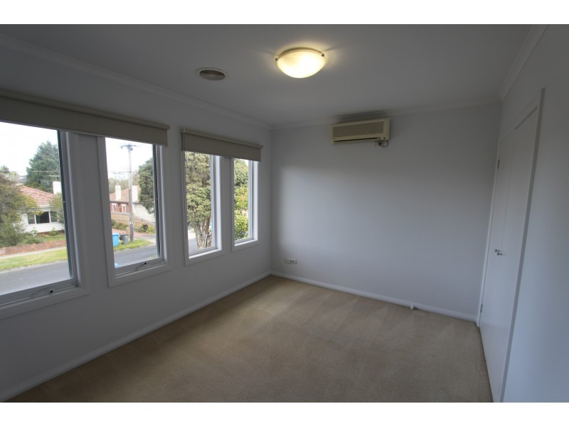 47 Charles St, Brighton East VIC 3187