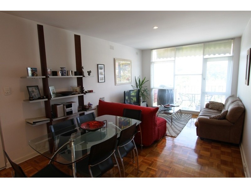 15/22 Westbury Street, St Kilda East VIC 3183