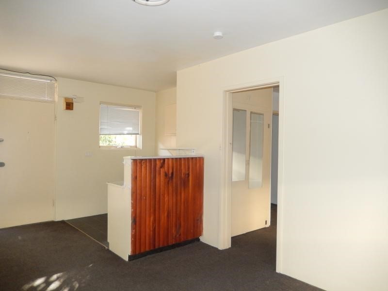 12/56 Barkly Street, St Kilda VIC 3182