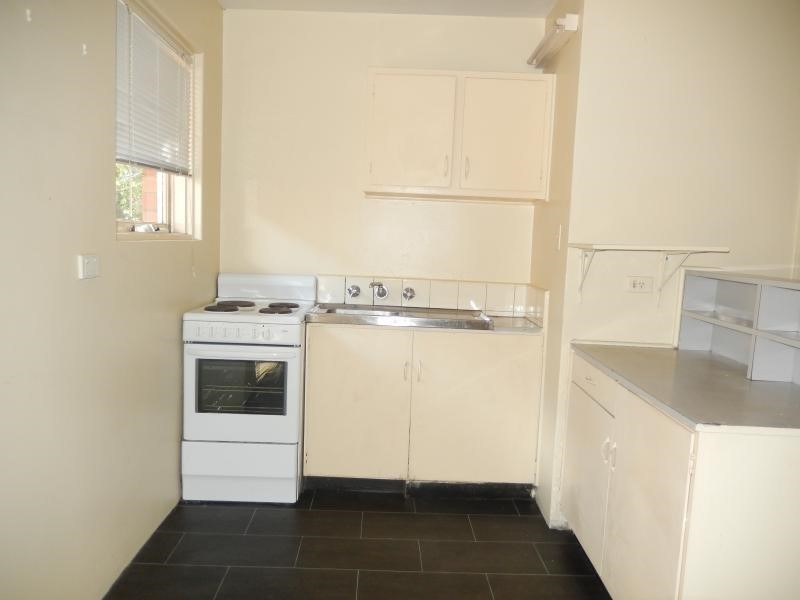 12/56 Barkly Street, St Kilda VIC 3182