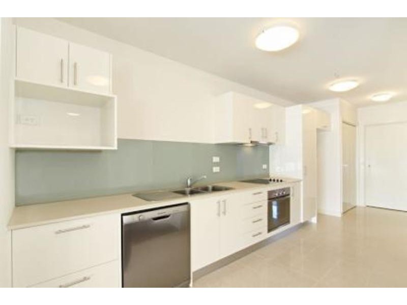 4/21 Lillimur Road, Ormond VIC 3204