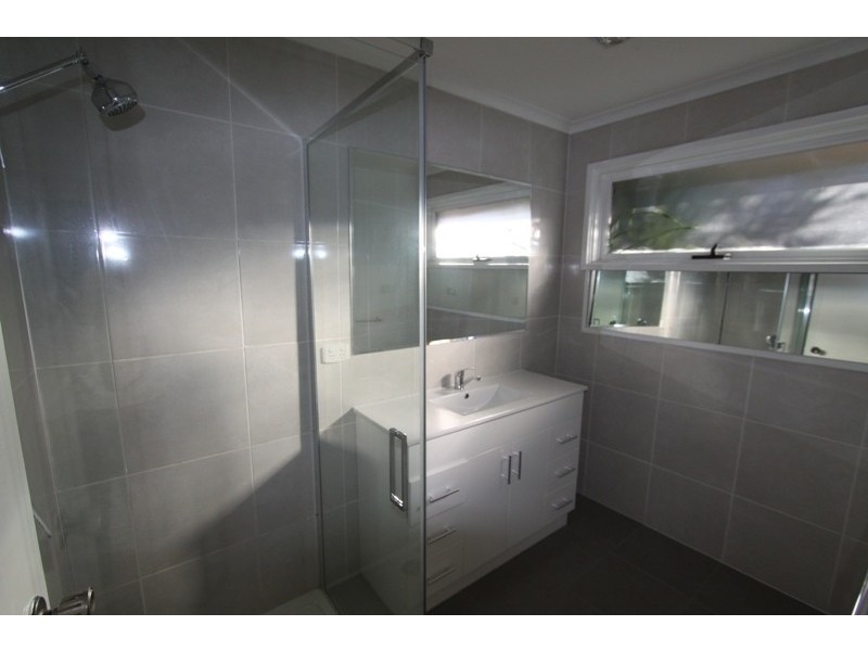 2/312 Hampton Street, Hampton VIC 3188