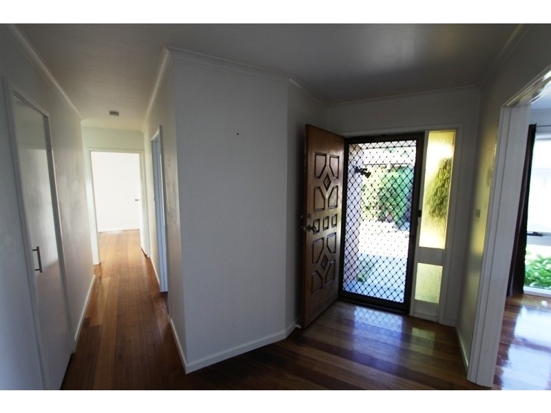 2/312 Hampton Street, Hampton VIC 3188