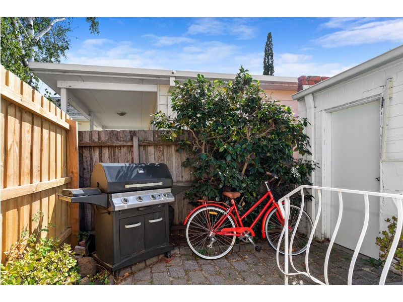 1/722 Hawthorn Road, Brighton East VIC 3187