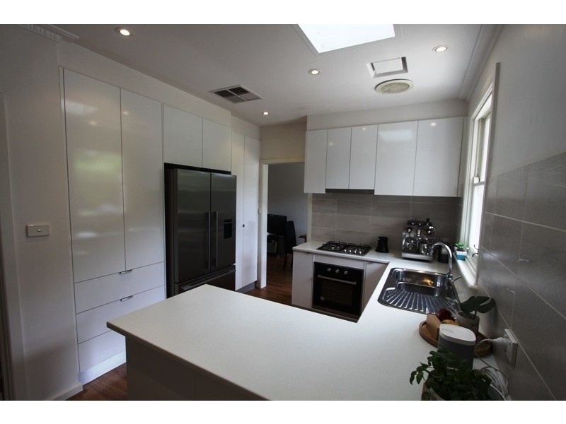 38 Paul Street, Cheltenham VIC 3192