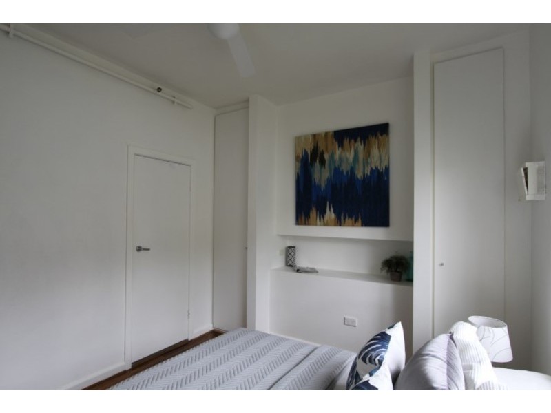 2/87 Alma Road, St Kilda VIC 3182