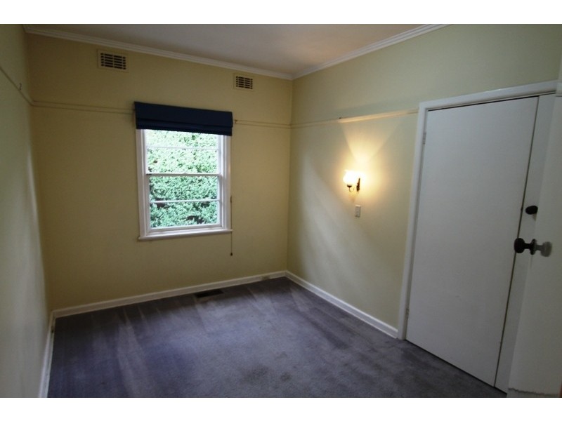 3 Kelly Avenue, Hampton East VIC 3188