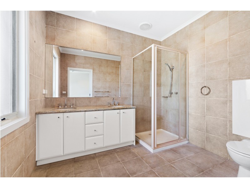 153 Ludstone Street, Hampton VIC 3188