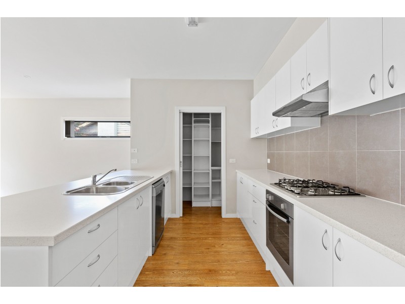 1/1 Cooma Street, Moorabbin VIC 3189